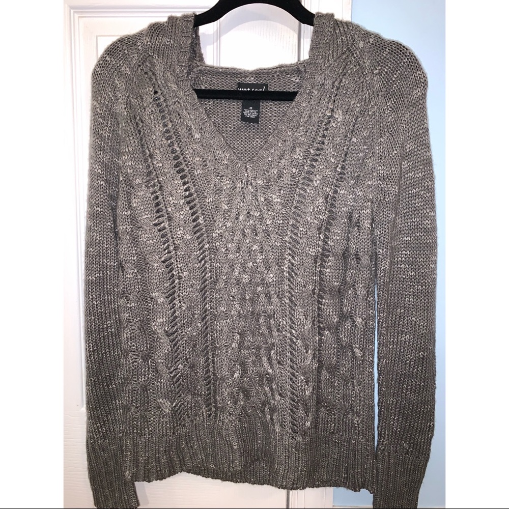 Women’s Sweater